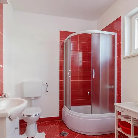 Sunny Apt Perfect For Couple Apartman *